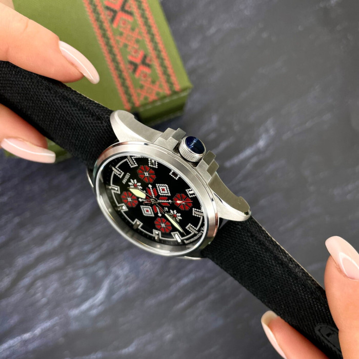 Awarder Embroidery Silver-Red Black Battery 10ATM