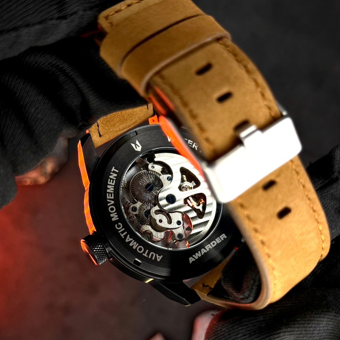 Awarder 058 Де би не був Black-Brown